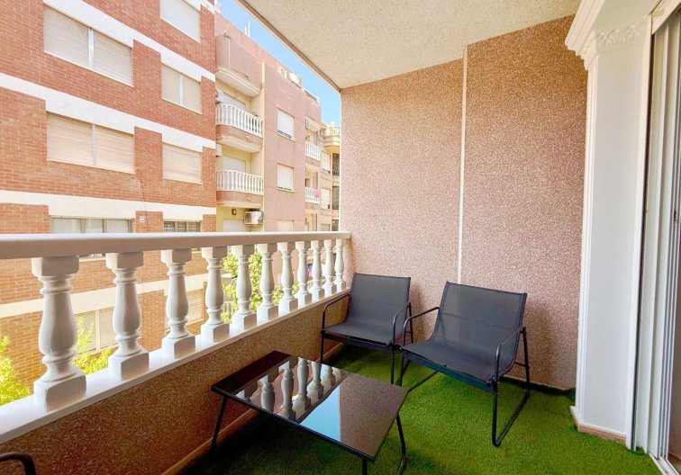 Resale - Apartment - Torrevieja - Playa del Cura