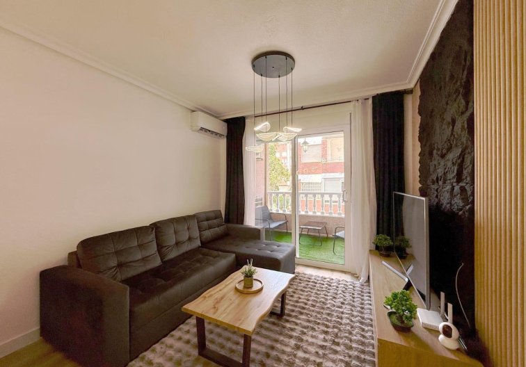 Resale - Apartment - Torrevieja - Playa del Cura