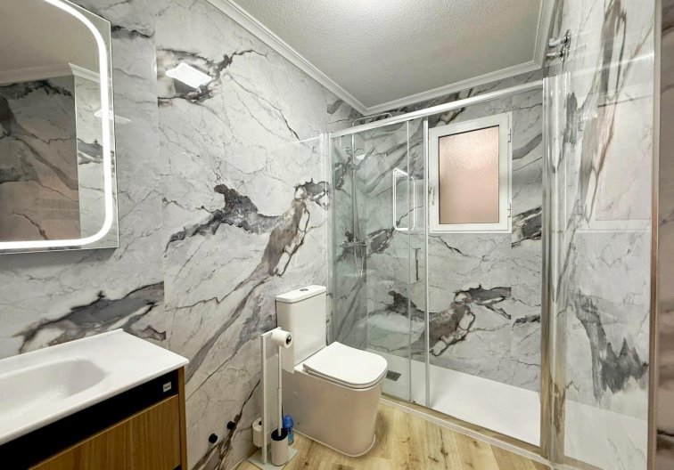 Resale - Apartment - Torrevieja - Playa del Cura