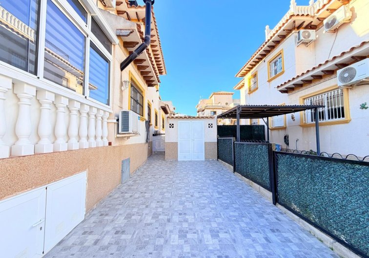 Wiederverkauf - town house - Orihuela Costa - Las Filipinas