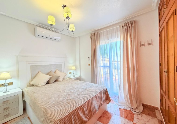 Wiederverkauf - town house - Orihuela Costa - Las Filipinas
