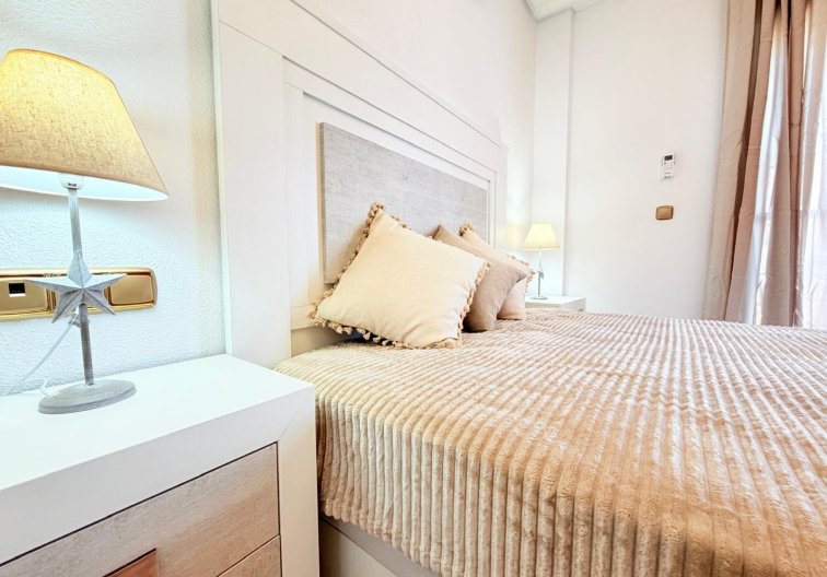 Wiederverkauf - town house - Orihuela Costa - Las Filipinas