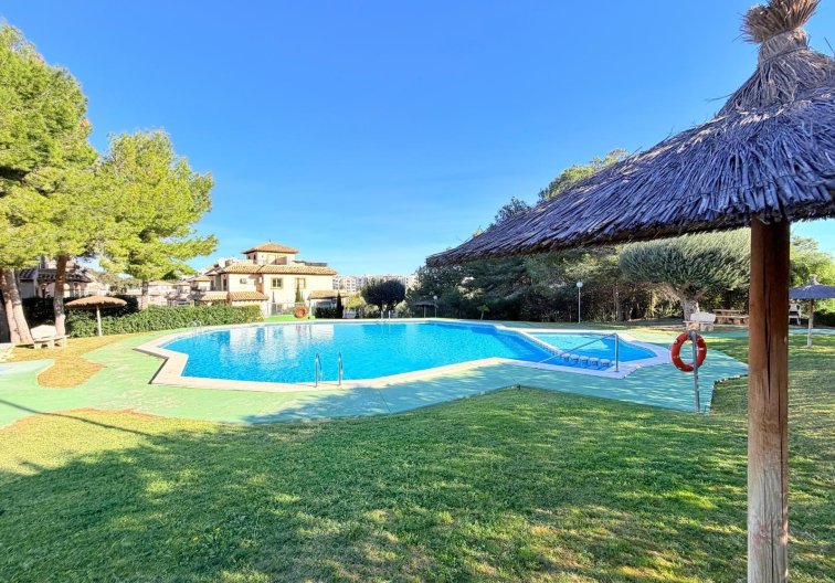 Wiederverkauf - town house - Orihuela Costa - Las Filipinas