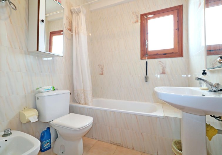 Resale - Bungalow - Torrevieja - El Acequión - Los Náufragos