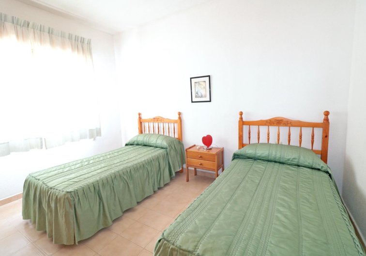Resale - Bungalow - Torrevieja - El Acequión - Los Náufragos