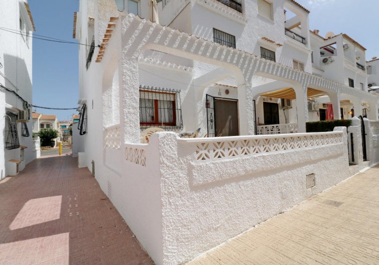 Resale - Bungalow - Torrevieja - El Acequión - Los Náufragos
