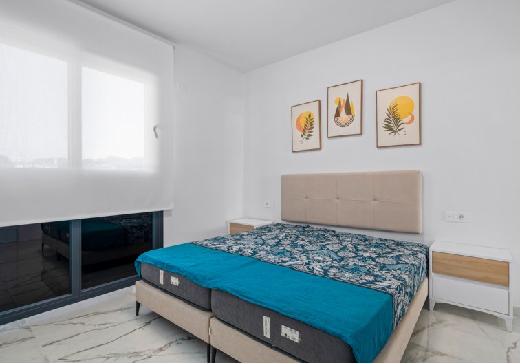 Resale - Apartment - Villamartin - Costa Blanca