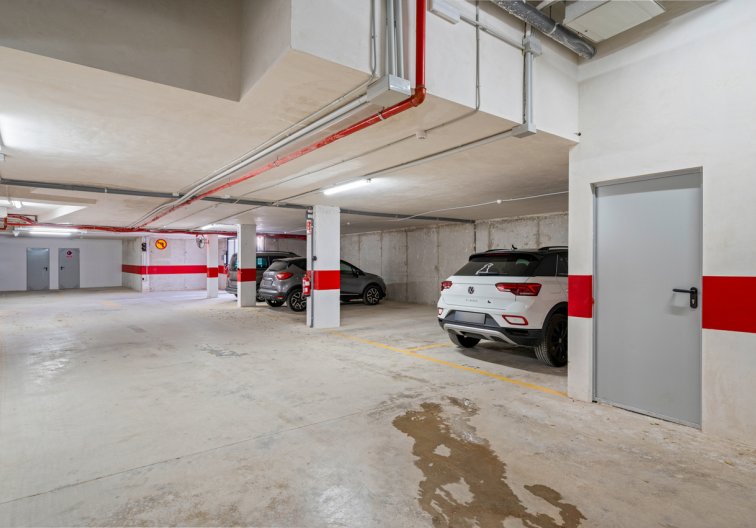 Resale - Apartment - Villamartin - Costa Blanca