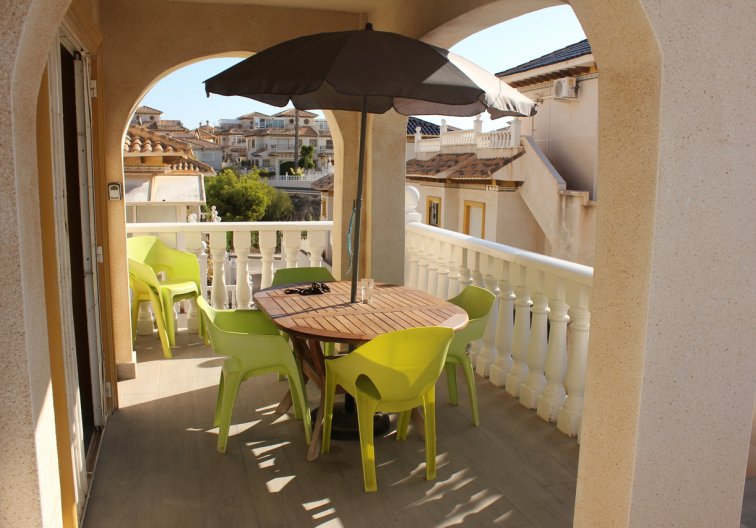 Resale - villa - La Zenia - Costa Blanca