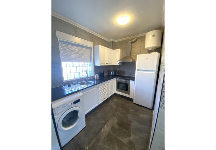 Resale - villa - La Zenia - Costa Blanca