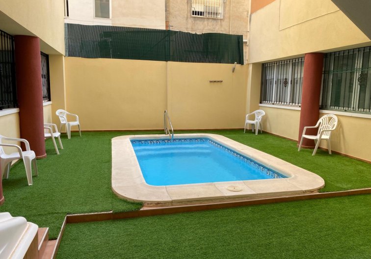 Wiederverkauf - Wohnung - Torrevieja - Estacion De Autobuses