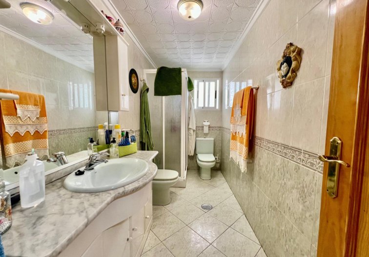 Wiederverkauf - Wohnung - Torrevieja - La Mata