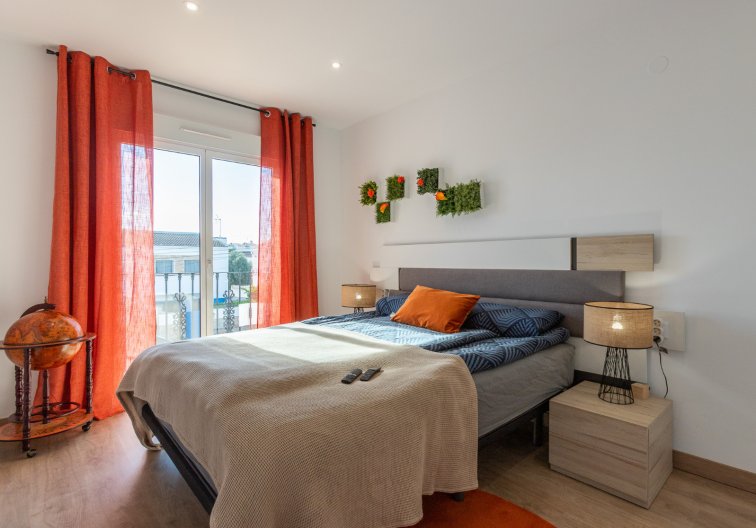 Herverkoop - villa - Los Balcones - Costa Blanca