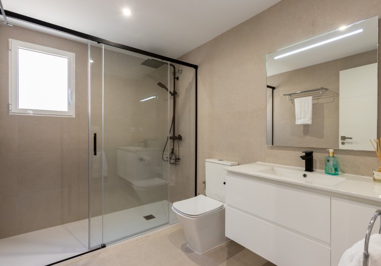 Herverkoop - villa - Los Balcones - Costa Blanca
