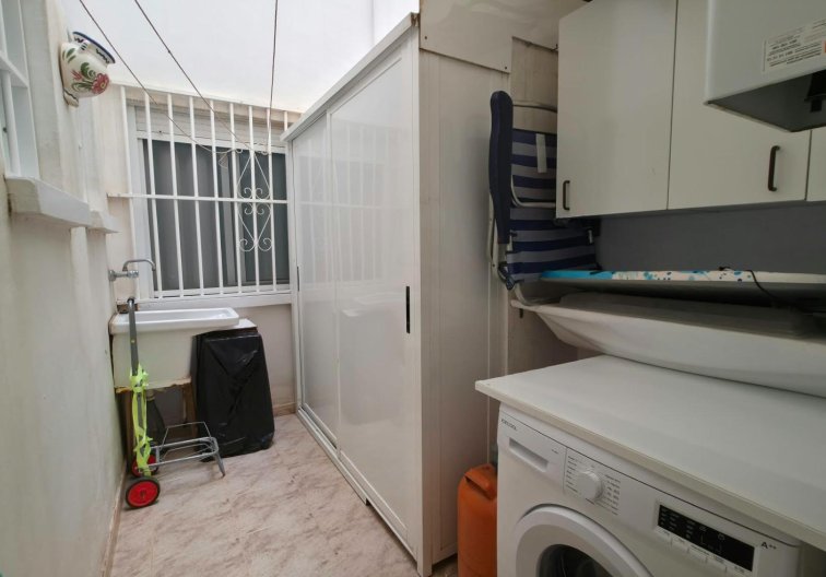 Wiederverkauf - Wohnung - Torrevieja - Playa del Cura