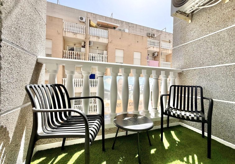 Wiederverkauf - Wohnung - Torrevieja - Playa del Cura