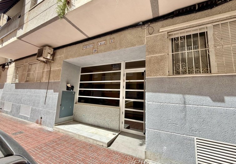 Wiederverkauf - Wohnung - Torrevieja - Playa del Cura