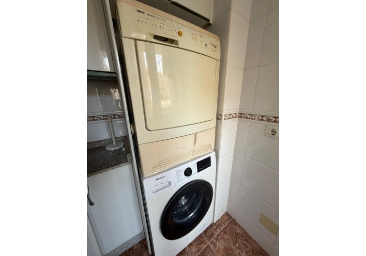 Wiederverkauf - Wohnung - Torrevieja - Punta Prima