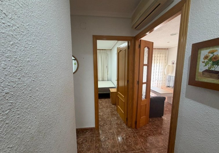 Wiederverkauf - Wohnung - Torrevieja - Punta Prima