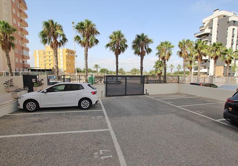 Wiederverkauf - Wohnung - Guardamar del Segura - Avenida del Puerto