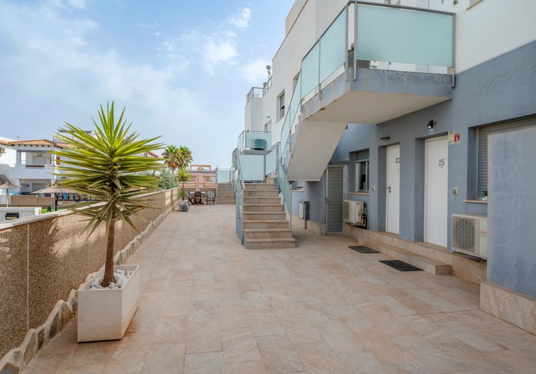 Wiederverkauf - Bungalow - Orihuela Costa - Costa Blanca