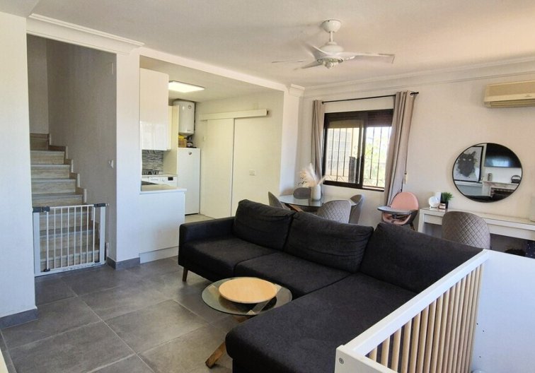 Resale - villa - Orihuela Costa - Costa Blanca