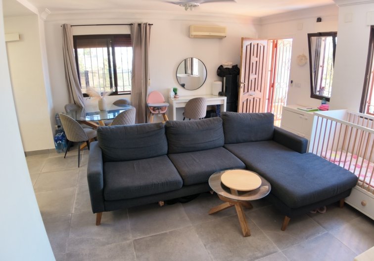 Resale - villa - Orihuela Costa - Costa Blanca