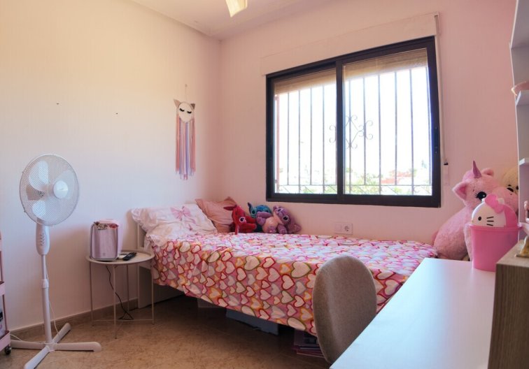 Resale - villa - Orihuela Costa - Costa Blanca