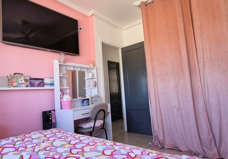 Resale - villa - Orihuela Costa - Costa Blanca