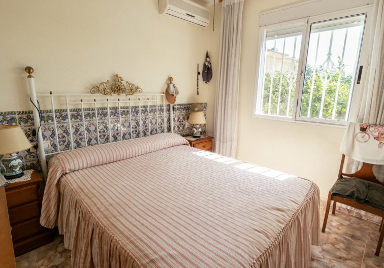 Wiederverkauf - villa - La Regia - Costa Blanca