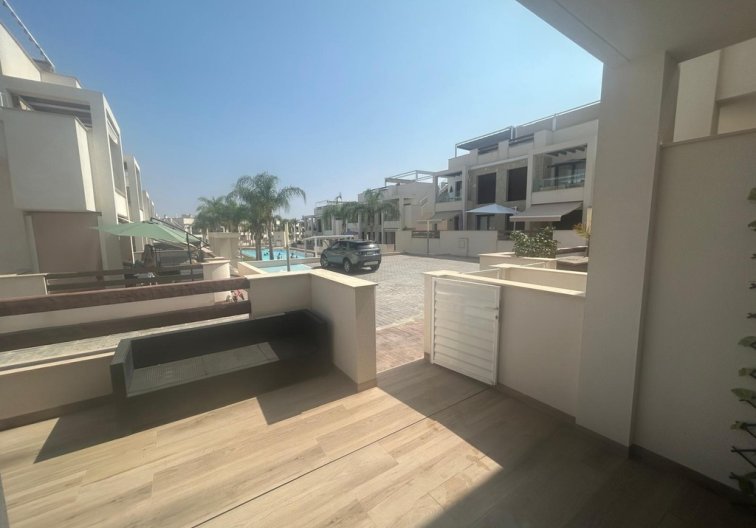 Resale - Apartment - Los Balcones - AMAY Urbanisation