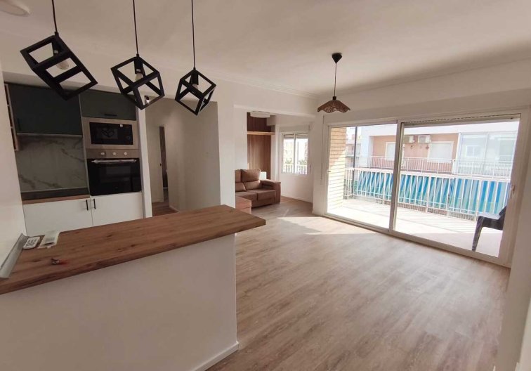 Wiederverkauf - Apartment Penthouse - Punta Prima - Costa Blanca