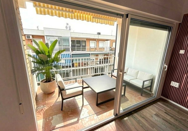 Wiederverkauf - Apartment Penthouse - Punta Prima - Costa Blanca