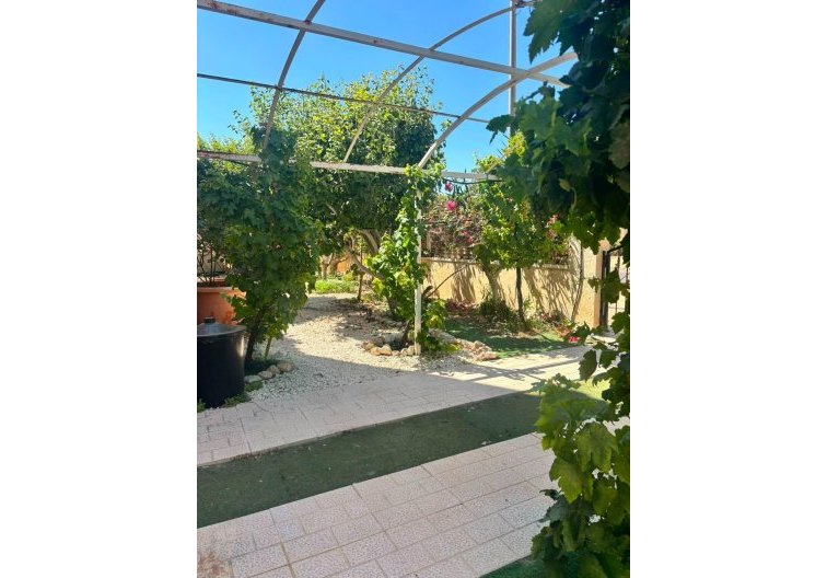 Resale - villa - Orihuela Costa - Lomas de Cabo Roig