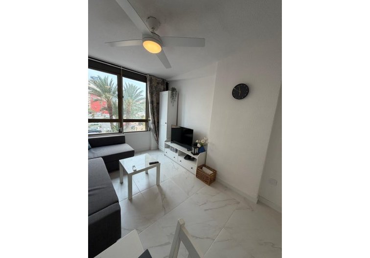 Resale - Apartment - Torrevieja - Cabo Cervera