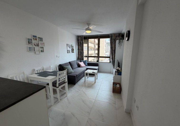 Resale - Apartment - Torrevieja - Cabo Cervera