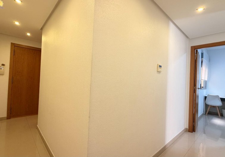Wiederverkauf - Wohnung - Torrevieja - Parque De Las Naciones