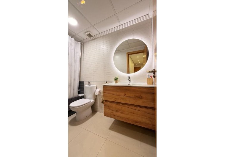 Wiederverkauf - Wohnung - Torrevieja - Parque De Las Naciones