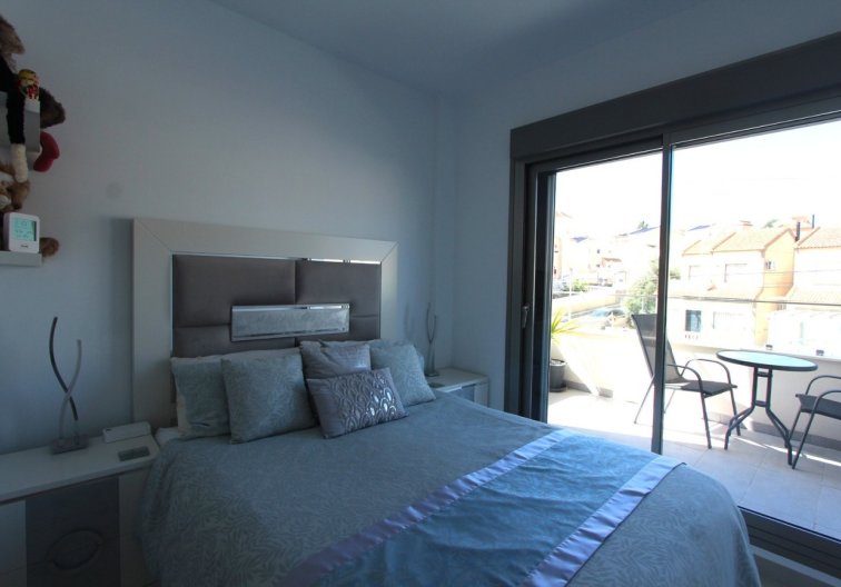 Segunda mano - villa - Villamartin - El Galan