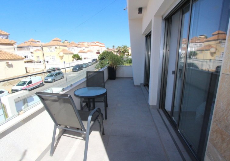 Segunda mano - villa - Villamartin - El Galan
