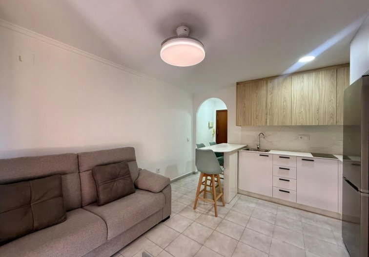 Wiederverkauf - Wohnung - Torrevieja - Playa del Cura