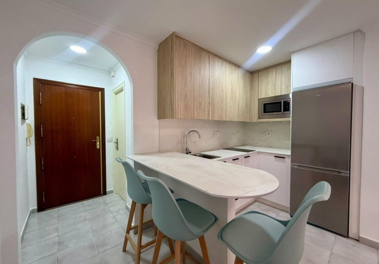 Wiederverkauf - Wohnung - Torrevieja - Playa del Cura