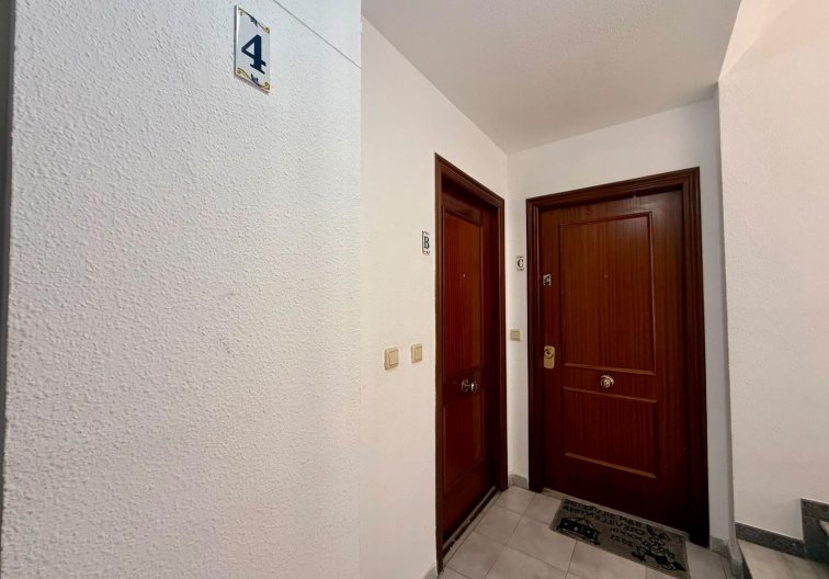 Wiederverkauf - Wohnung - Torrevieja - Playa del Cura