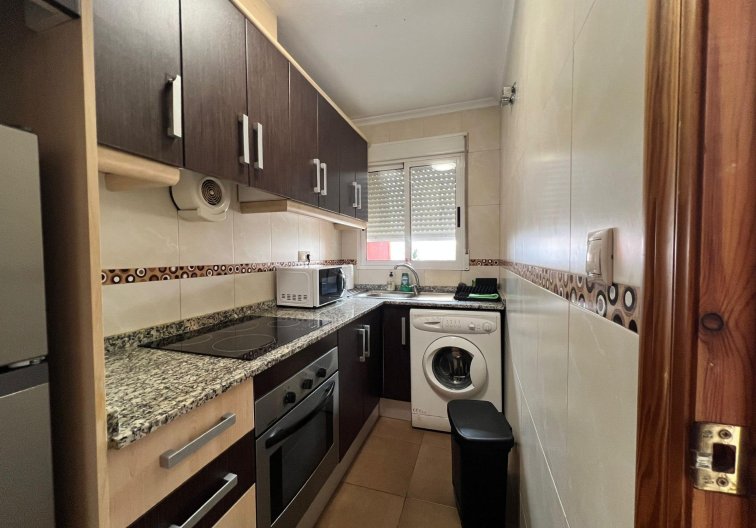 Segunda mano - Apartamento  - Torrevieja - Centro