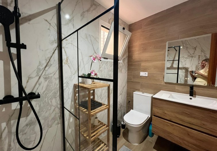 Segunda mano - Apartamento  - Torrevieja - Centro
