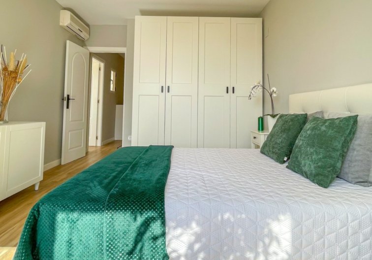 Resale - town house - Orihuela Costa - Costa Blanca