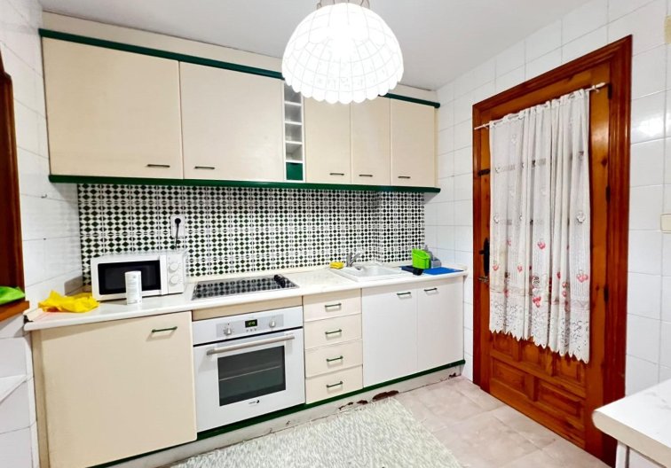Wiederverkauf - Wohnung - Torrevieja - Playa de los Locos