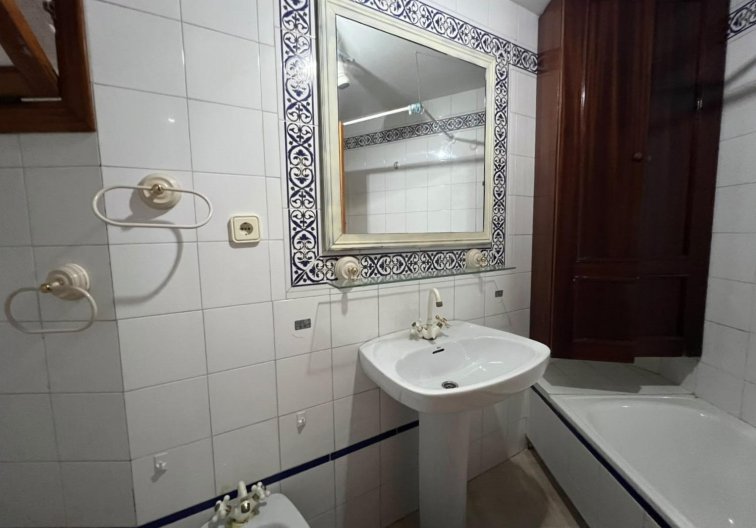 Wiederverkauf - Wohnung - Torrevieja - Playa de los Locos