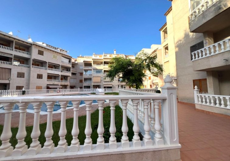 Wiederverkauf - Wohnung - Torrevieja - Playa de los Locos