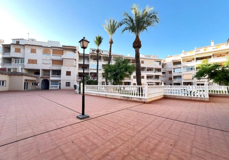 Wiederverkauf - Wohnung - Torrevieja - Playa de los Locos